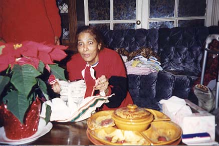 Mom06